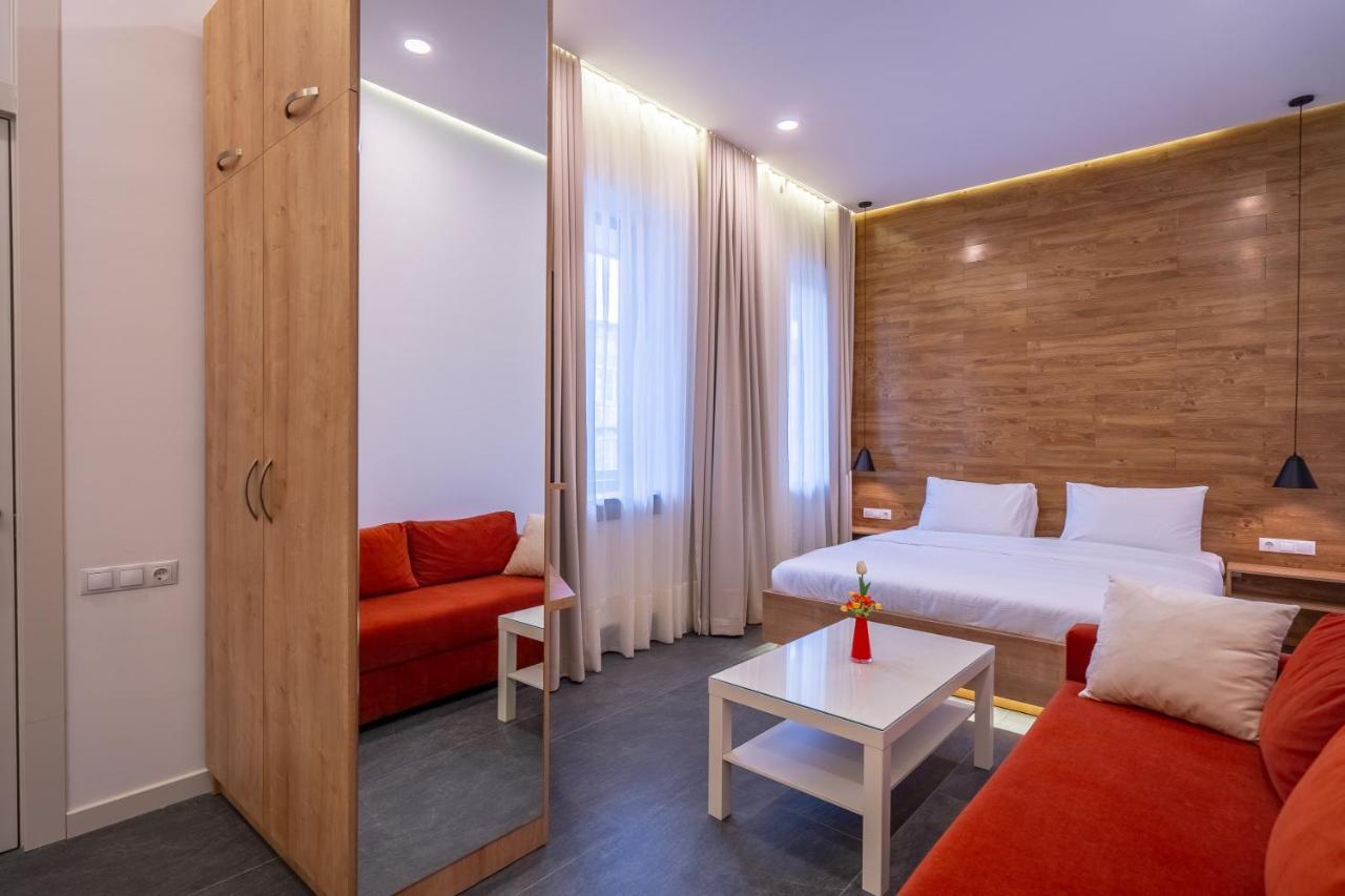 5 Star Apart Hotel Tbilisi Esterno foto