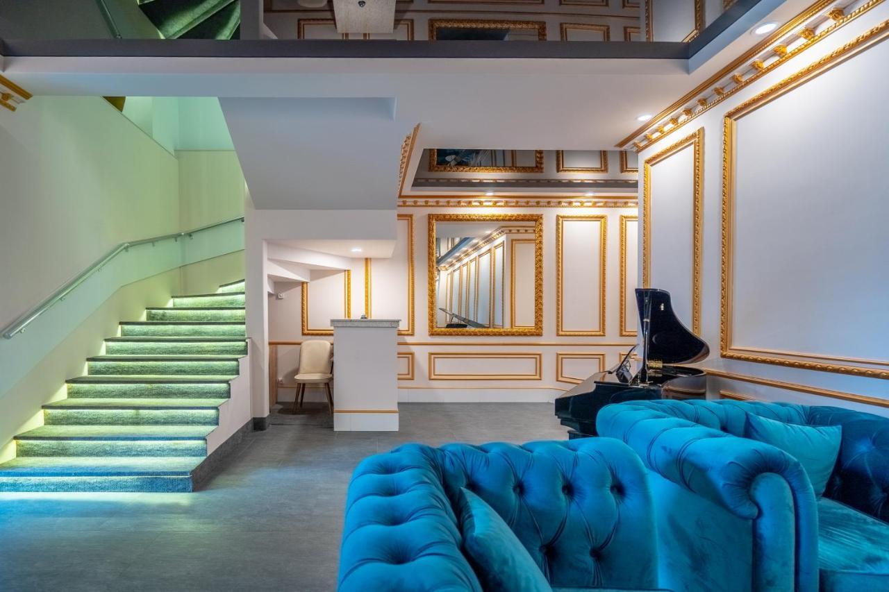 5 Star Apart Hotel Tbilisi Esterno foto