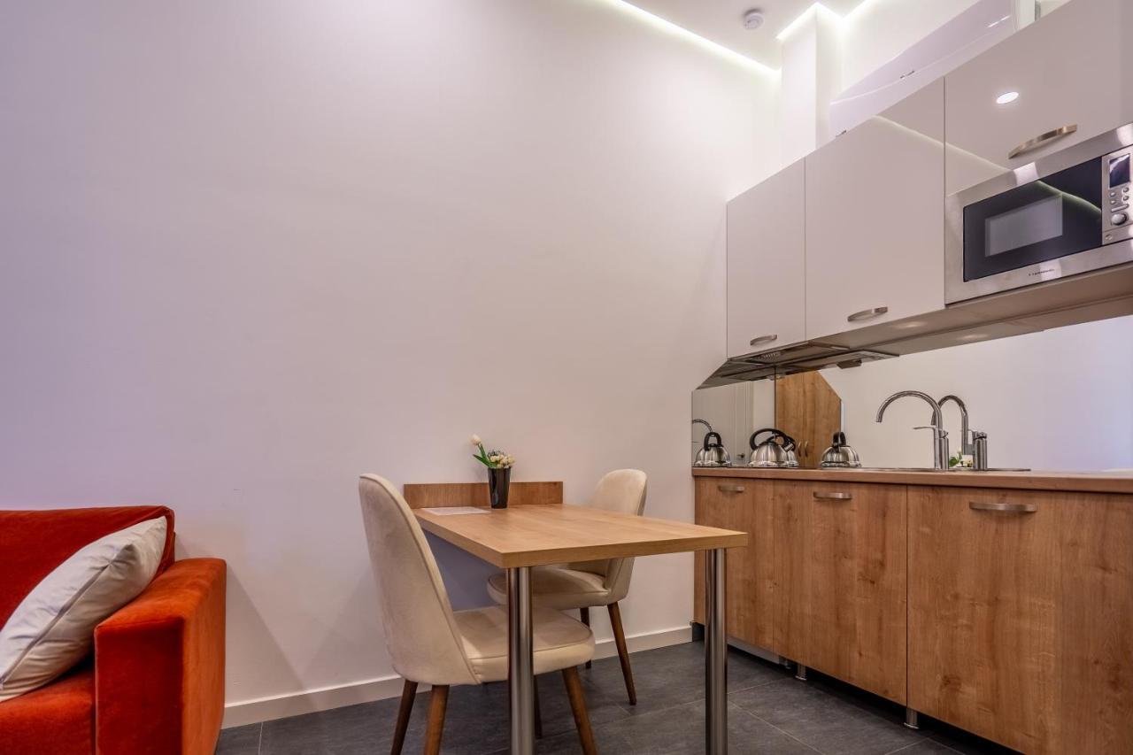 5 Star Apart Hotel Tbilisi Esterno foto